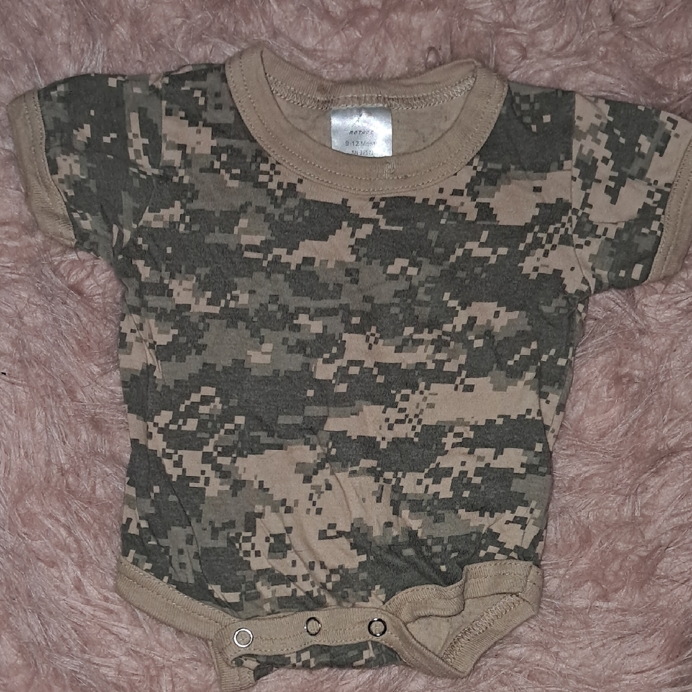 Rothco Camouflage Baby Onesie
